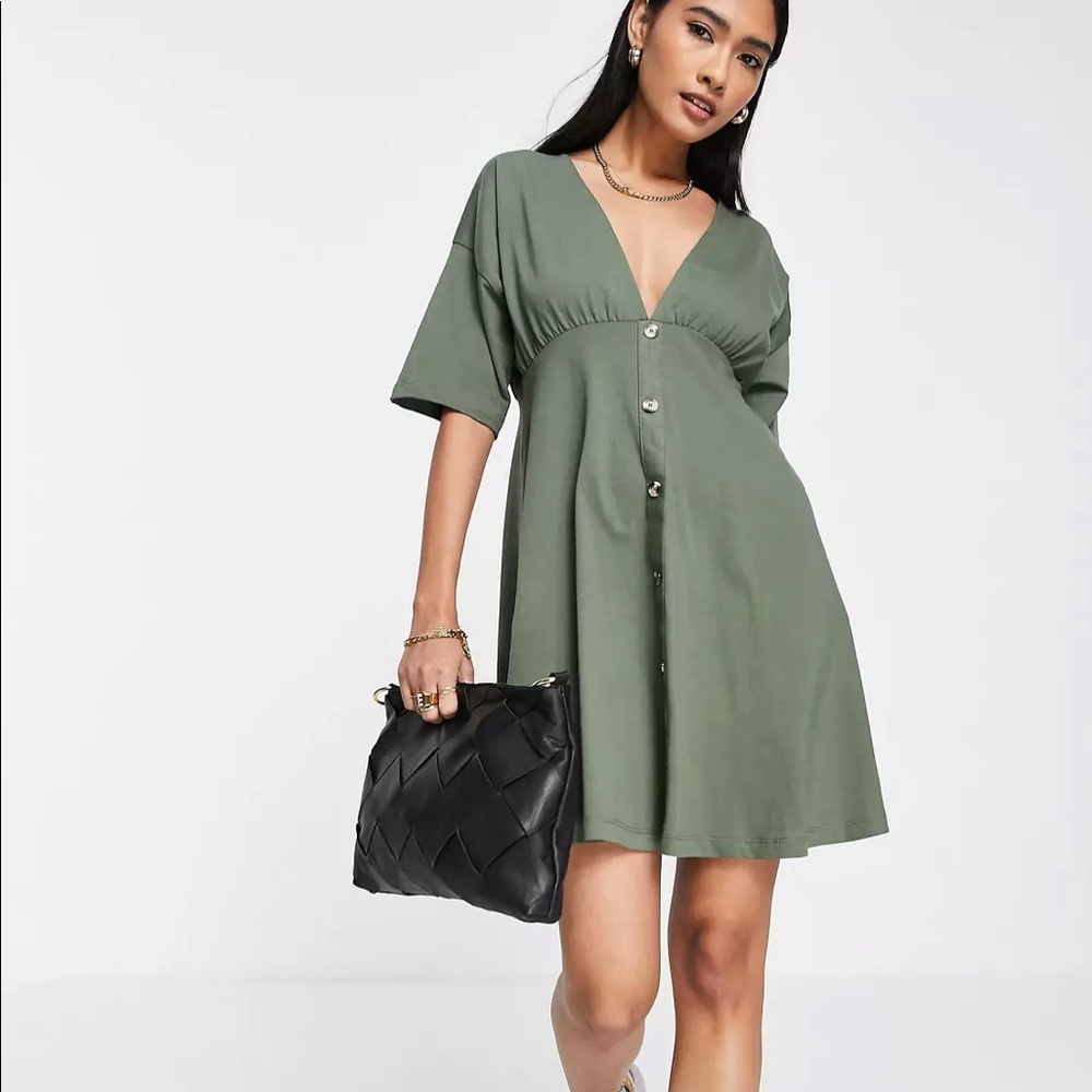 NWOT ASOS DESIGN tea dress with horn buttons in khaki